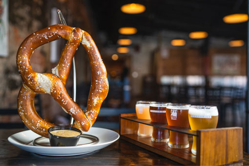 fox city brew co flights and pretzel