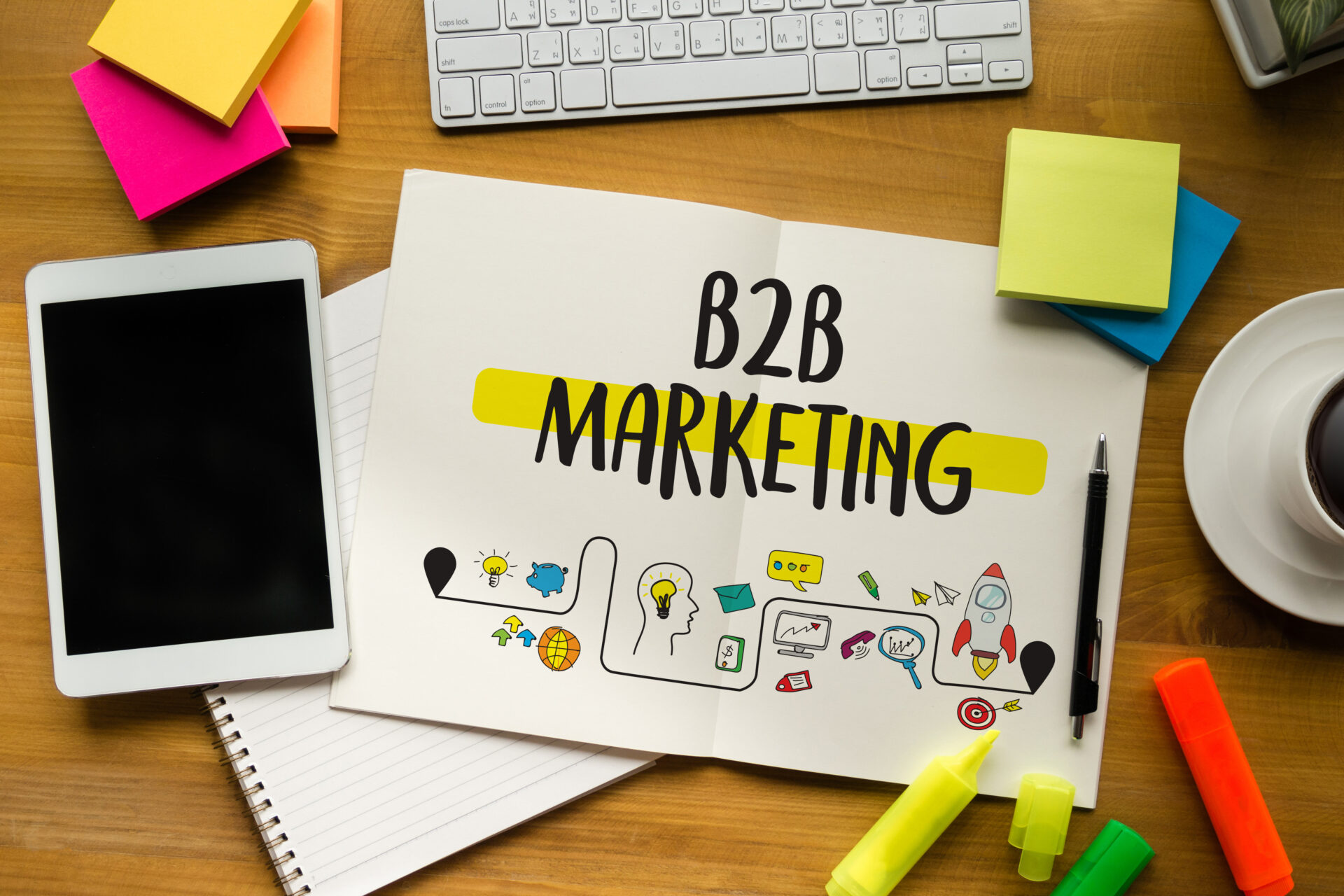 B2B Marketing Company , businessman and businesswoman Marketing Business To Business
